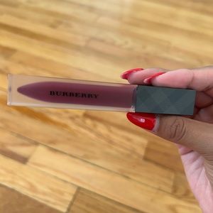Burberry Liquid Lip Velvet Lipstick